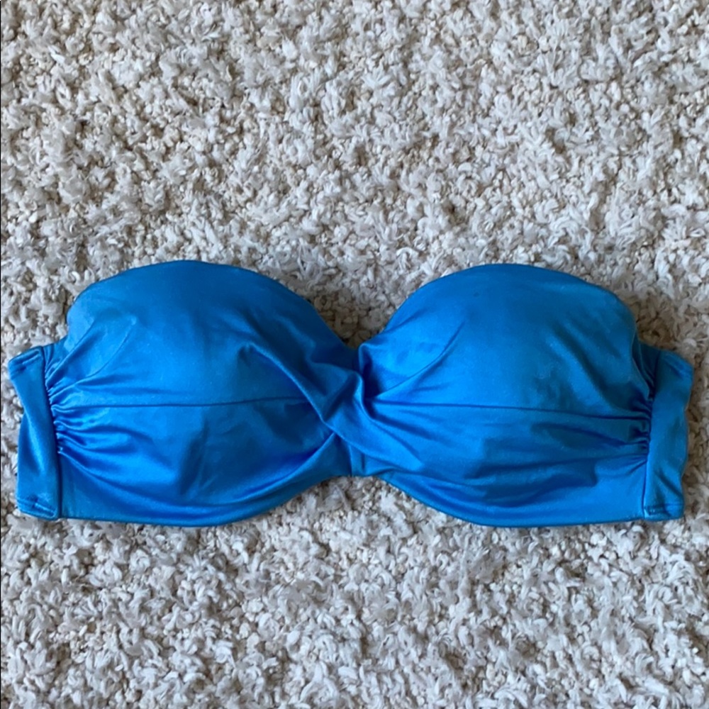 Victoria’s Secret swimsuit top